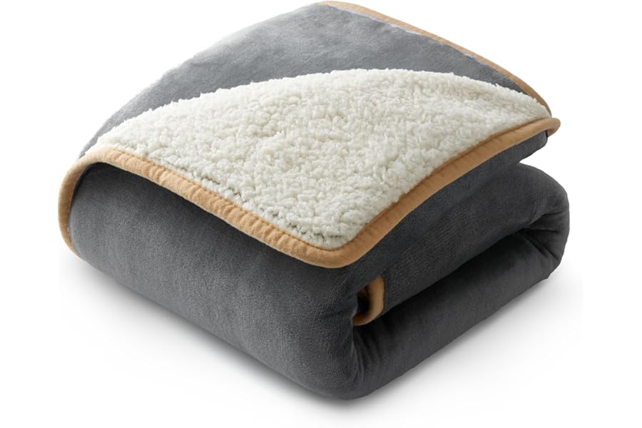Bedsure Waterproof Dog Blankets for Small Dogs - Small Cat Blanket Washable for Couch Protection, Sherpa Fleece Puppy Blanket, Soft Plush Reversible Throw Furniture Protector, 25"X35", Grey